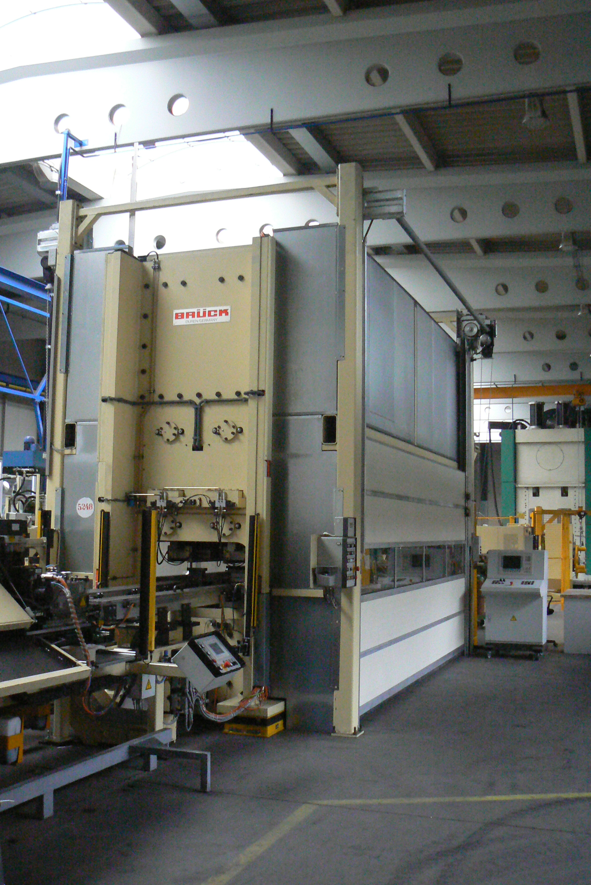 BRUCK 6300KN