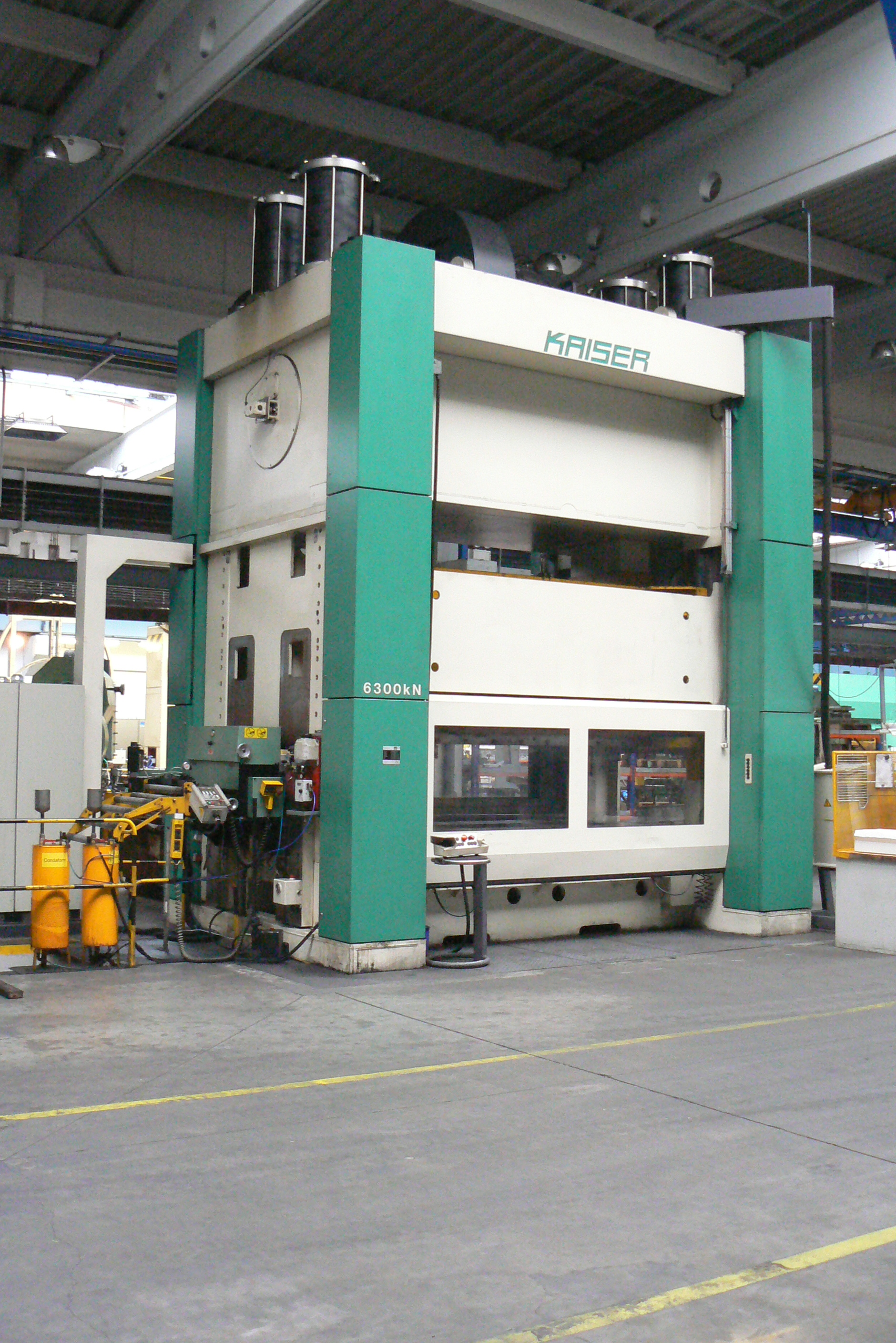40 KN -6300 KN