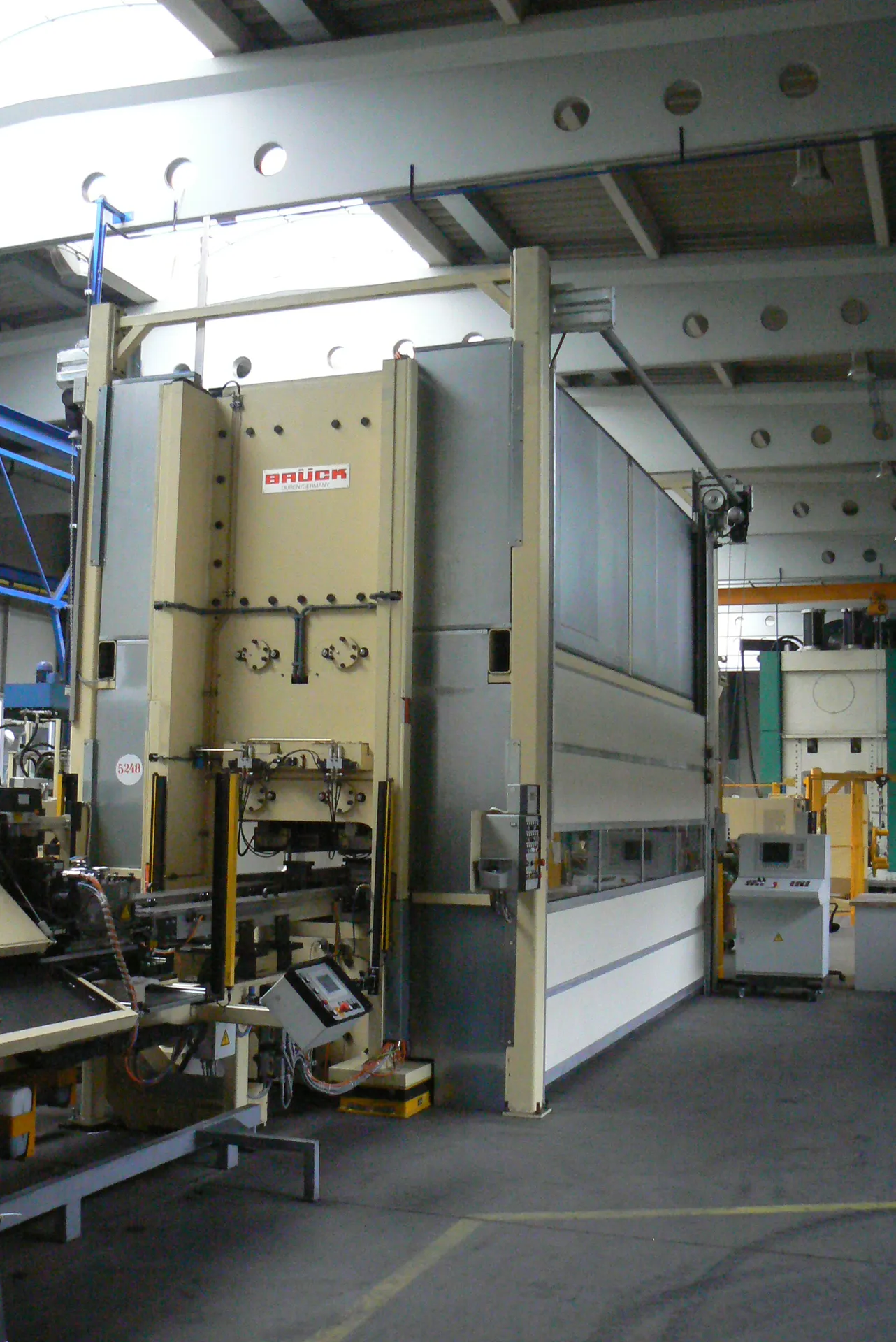 BRUCK 6300KN