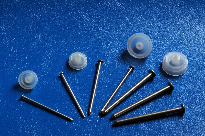 Battery pins Batterienagel