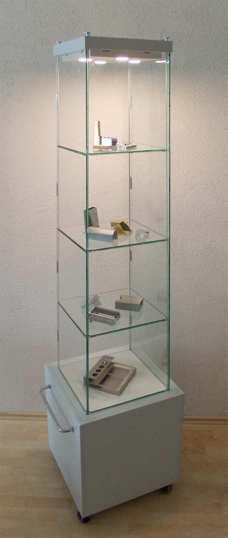 Modulare Glasvitrine