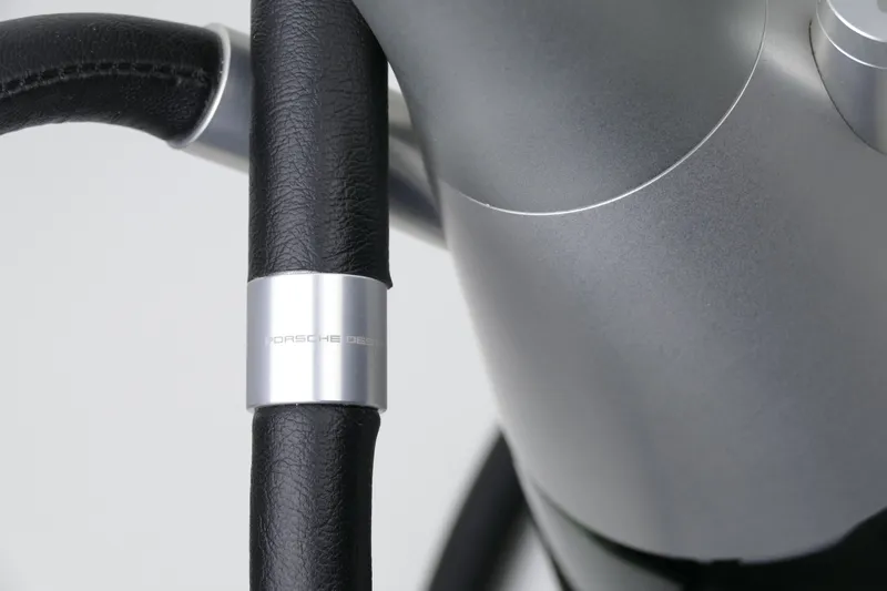 Porsche Design Shisha
