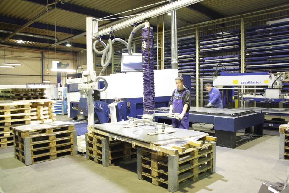 Trumpf-Laser Nd:YAK - Laser mit 5000W