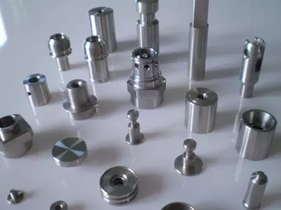 Drehteile aus Edelstahl