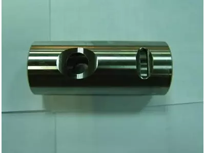 Kombinierte Frästeile / Drehteile