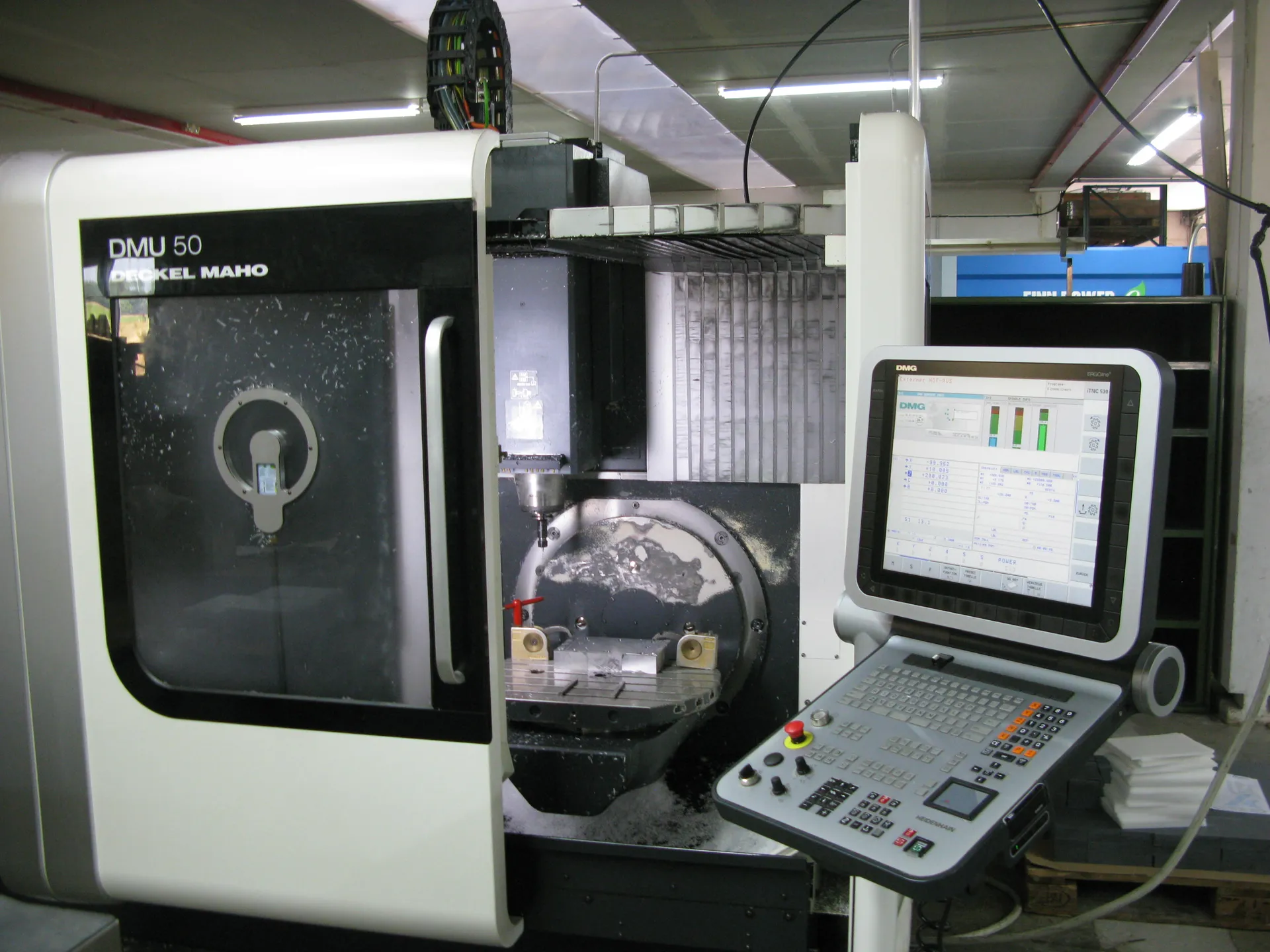 5 Achs Fräsmaschine