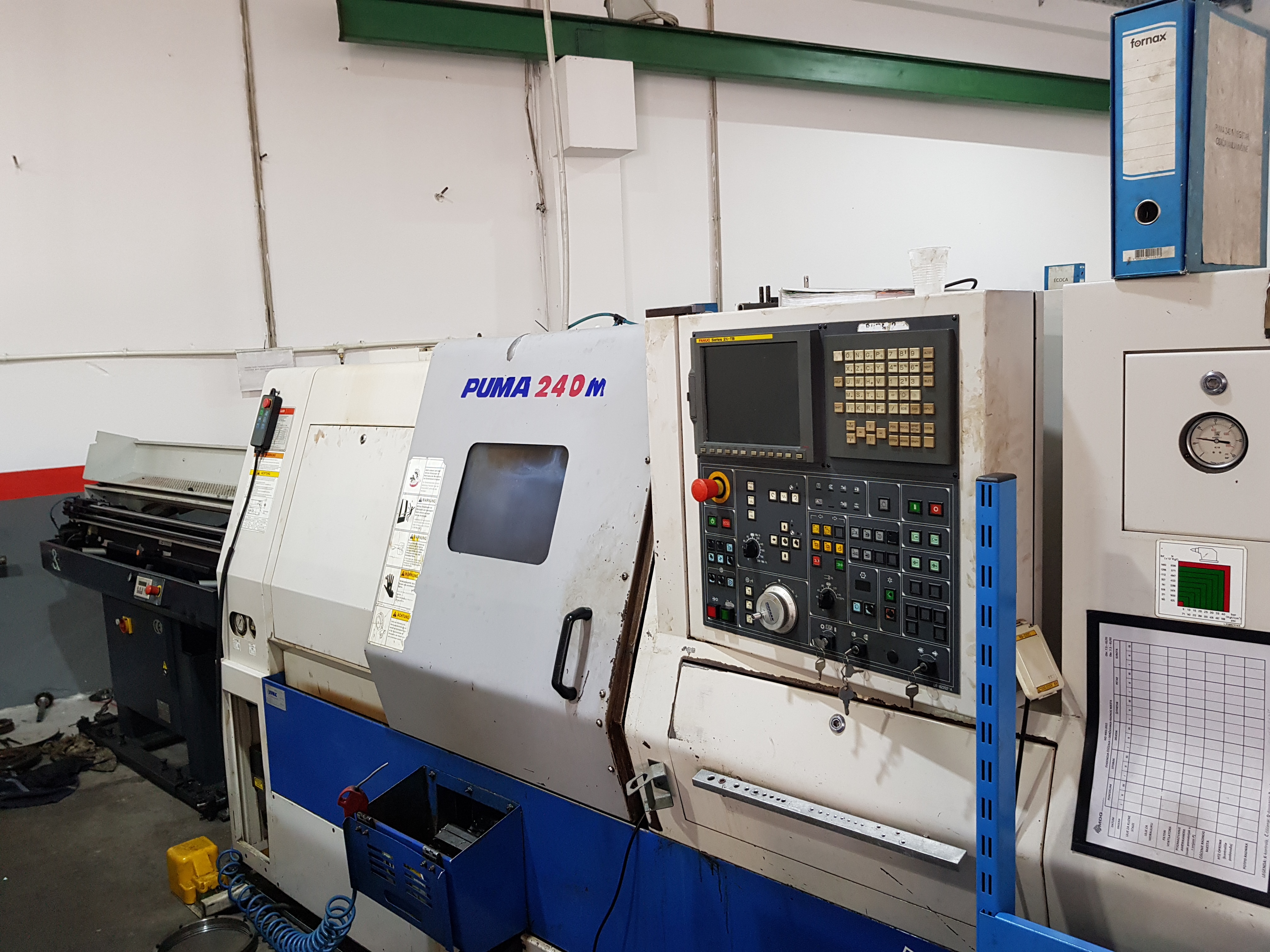 PUMA 240M / BAR FEEDER