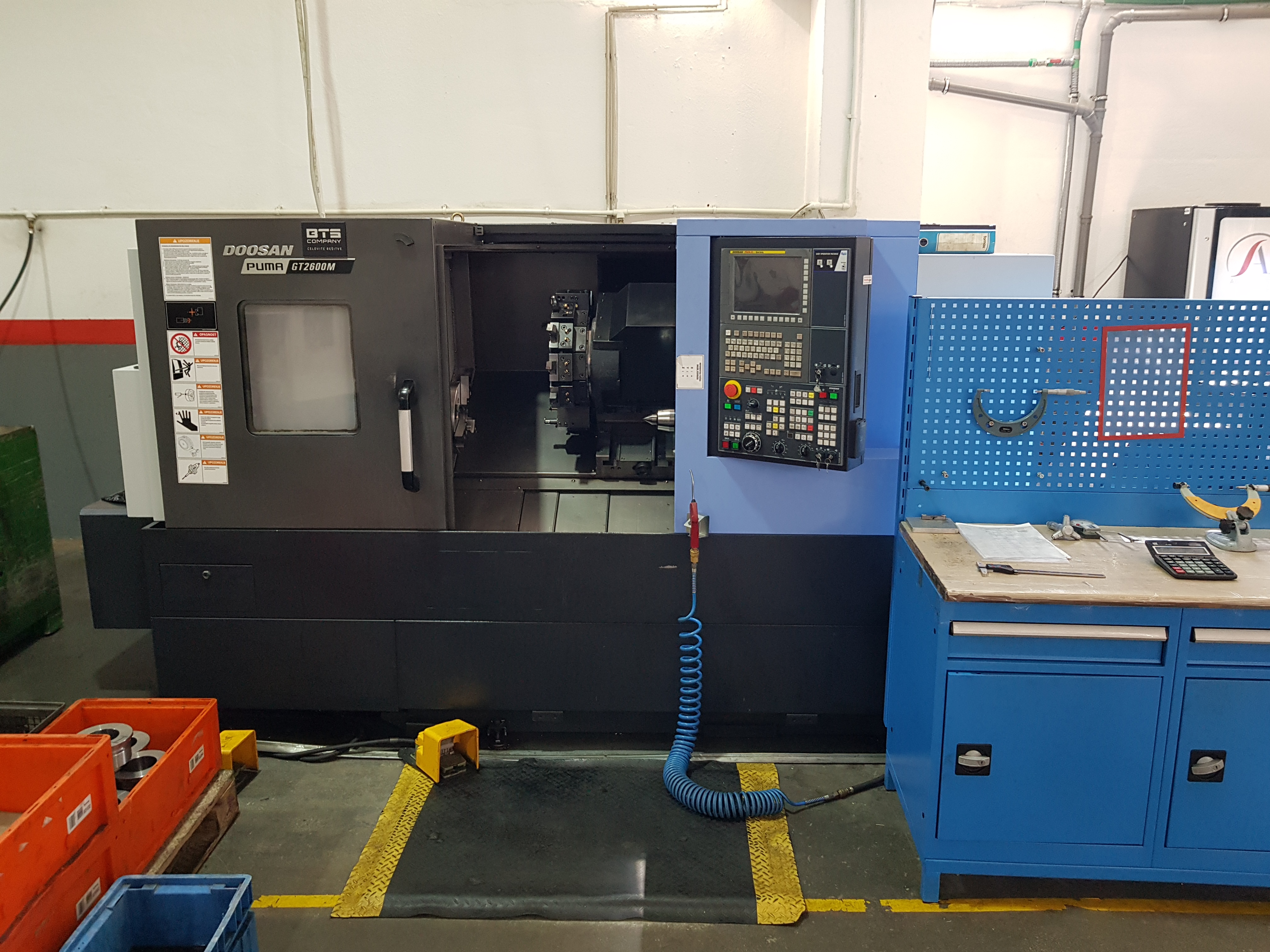 PUMA GT2600M / BAR FEEDER