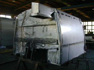 Kehrgutbehälter mit 1.000 Ltr. Wassertank