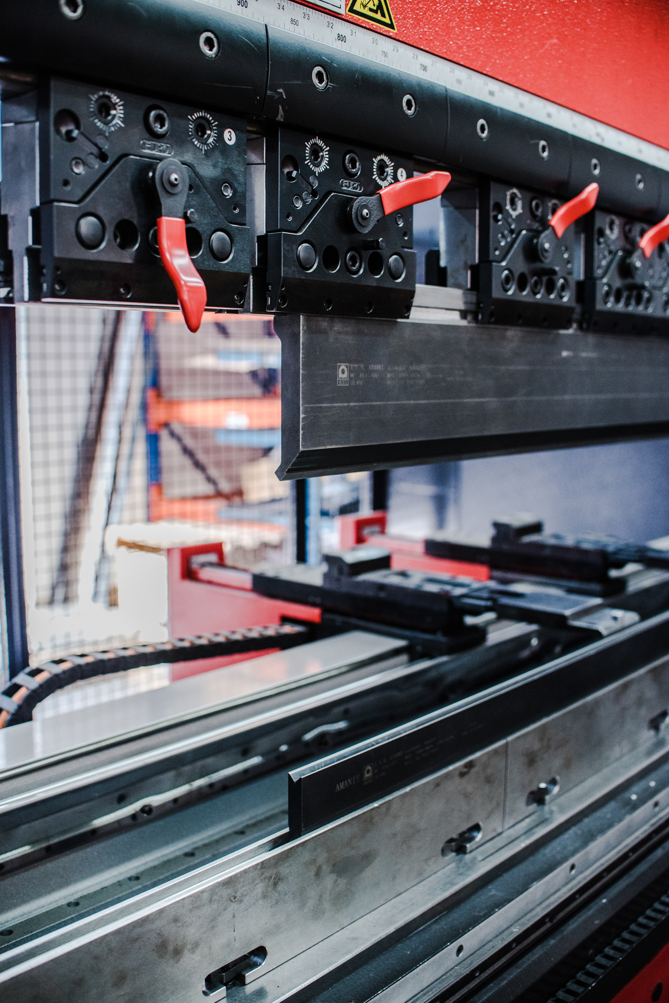 Amada HFE3i 1303L