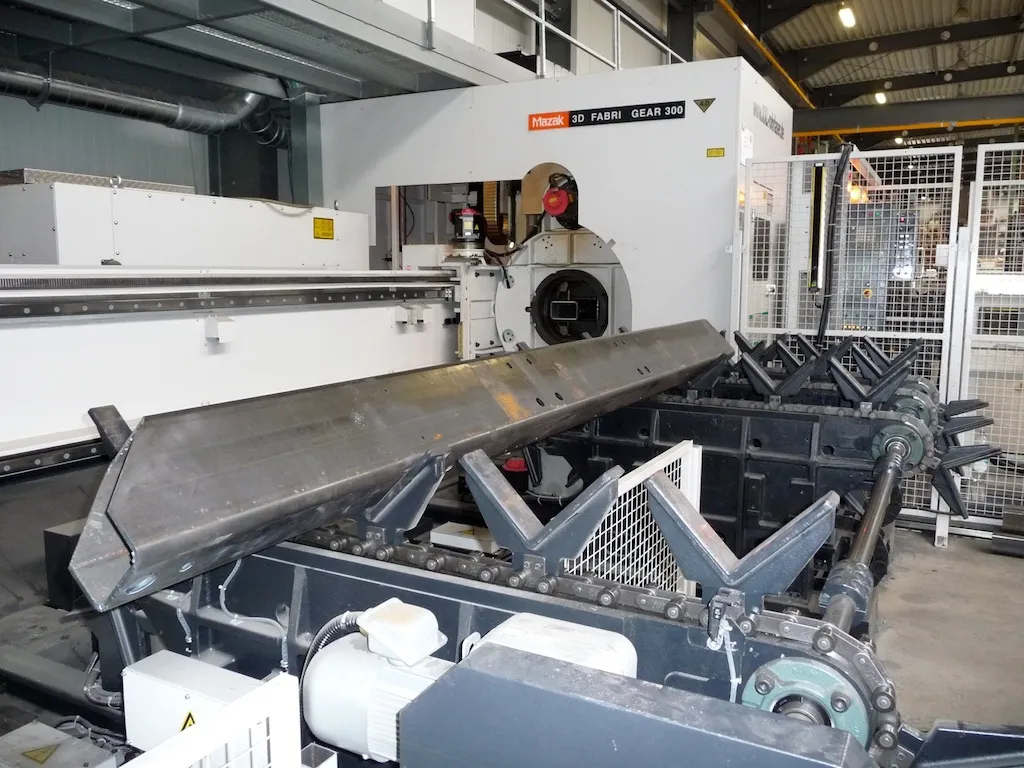 Mazak FabriGear 400