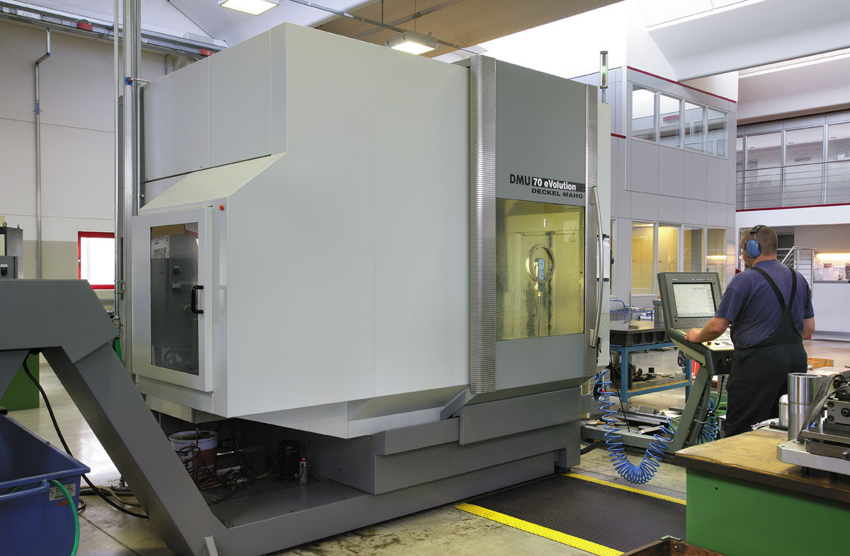5-axis machining centre DMU 70 eVolution