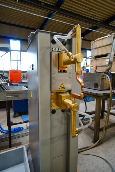 Punktschweißmaschine