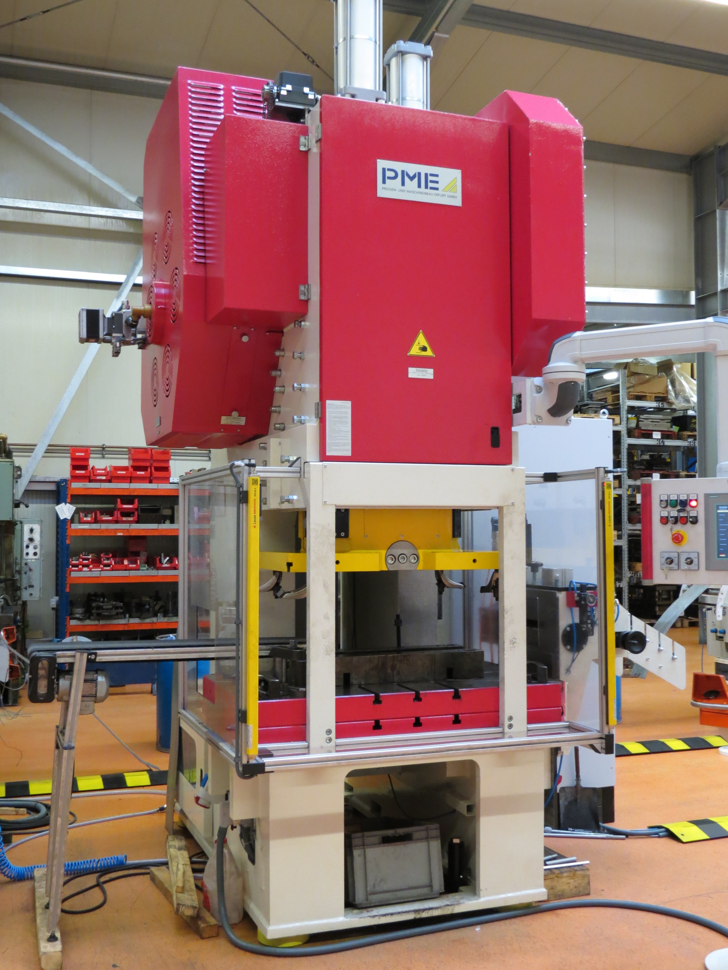 PE 200