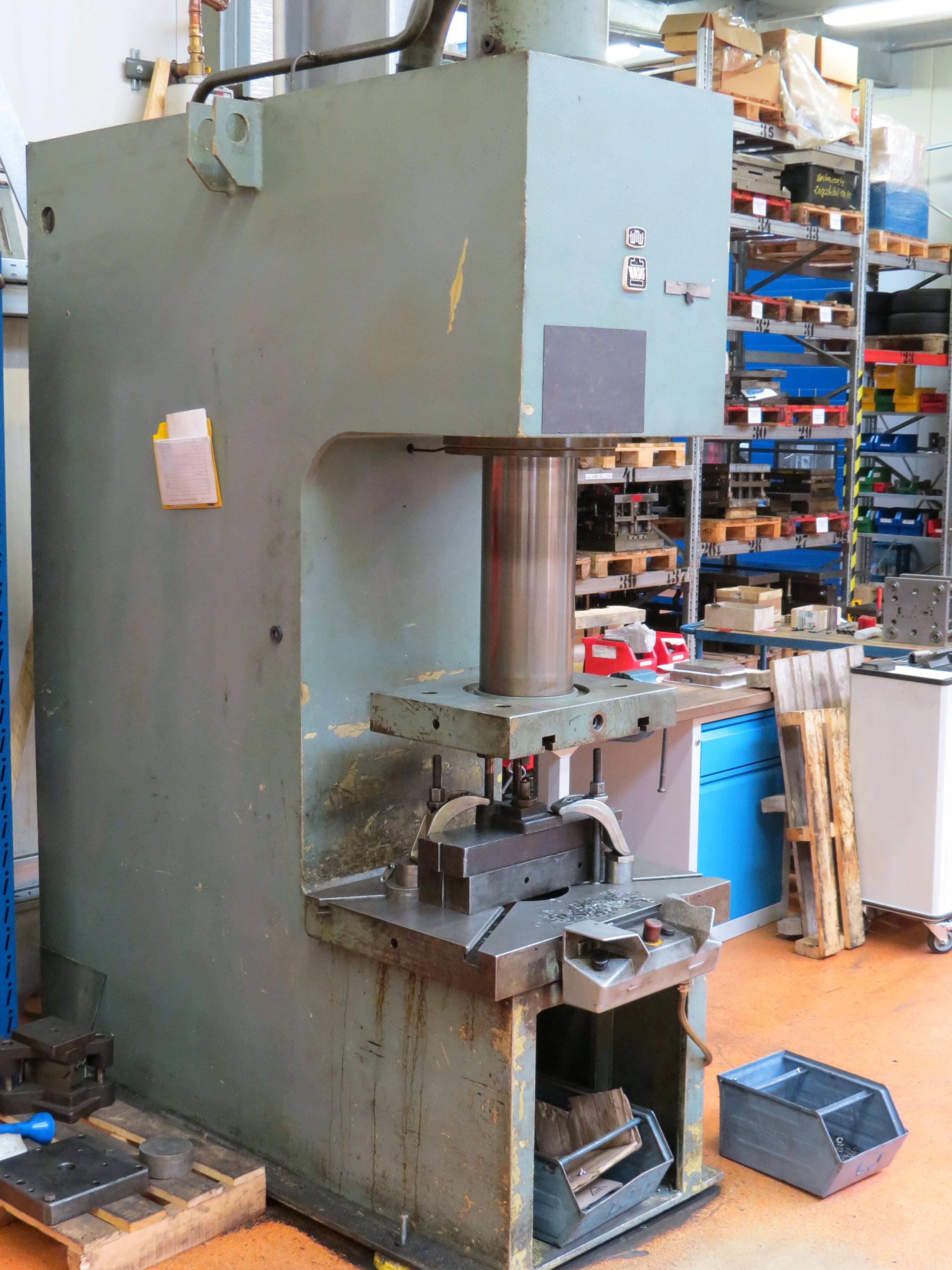 PYE63