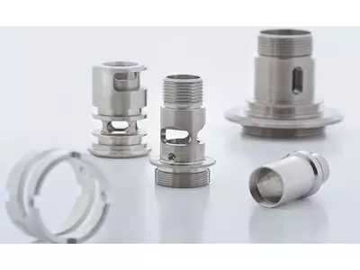 Präzisionsdrehteile aus Titan, rostfreien Stählen und weiteren Materialien