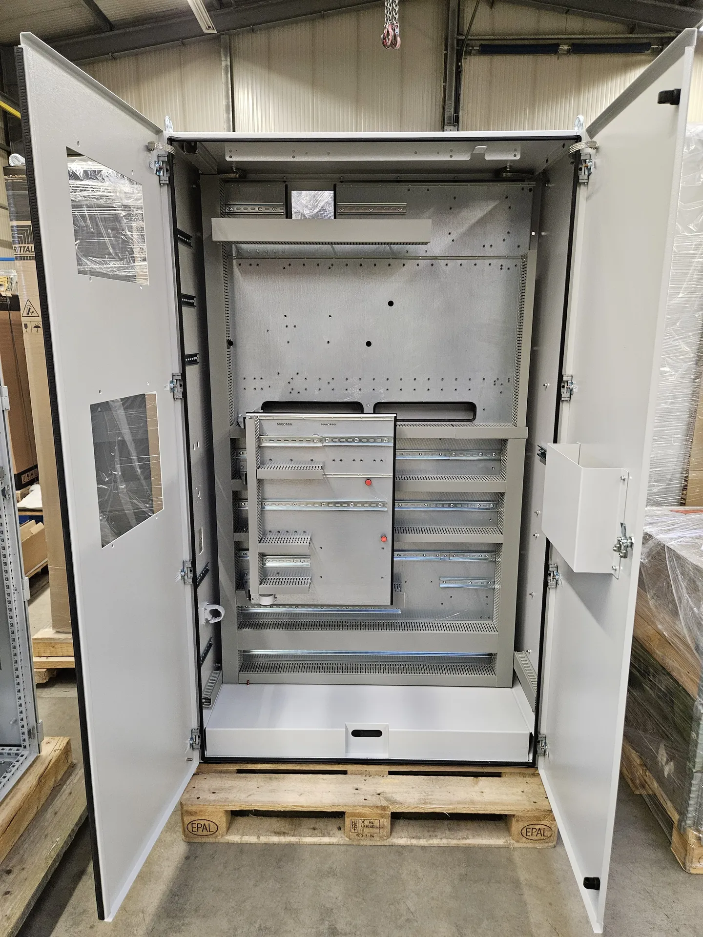 vormontierter Schaltschrank