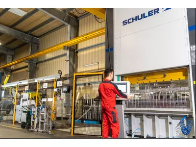 Exzenterpresse 200t Schuler MC200