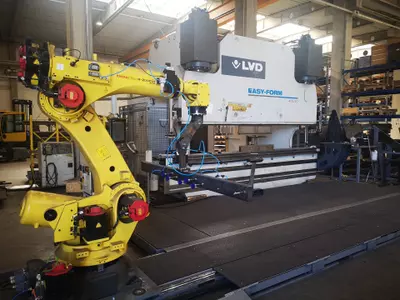 LVD Bending Press with robot