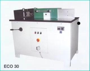 Universal Richt- u. Biegemaschine
