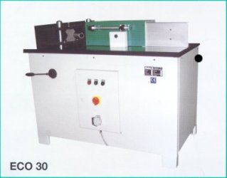 Universal Richt- u. Biegemaschine