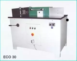 Universal Richt- u. Biegemaschine