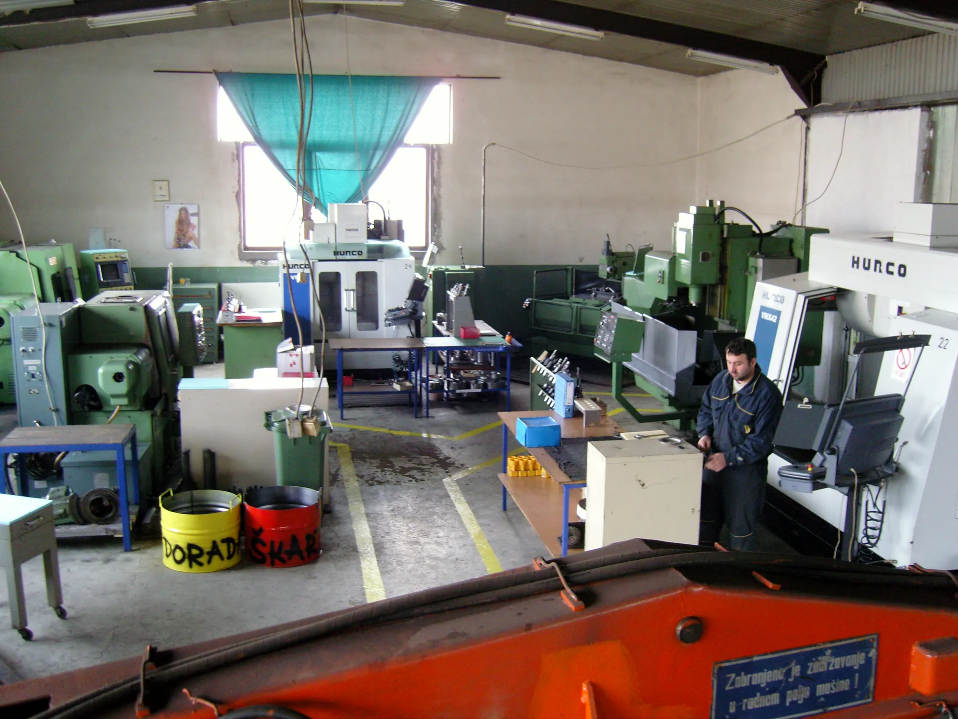 HURCO VMX42