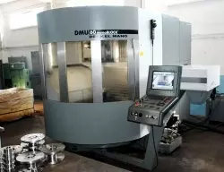 DMU 60 Monoblock 5 Achsen