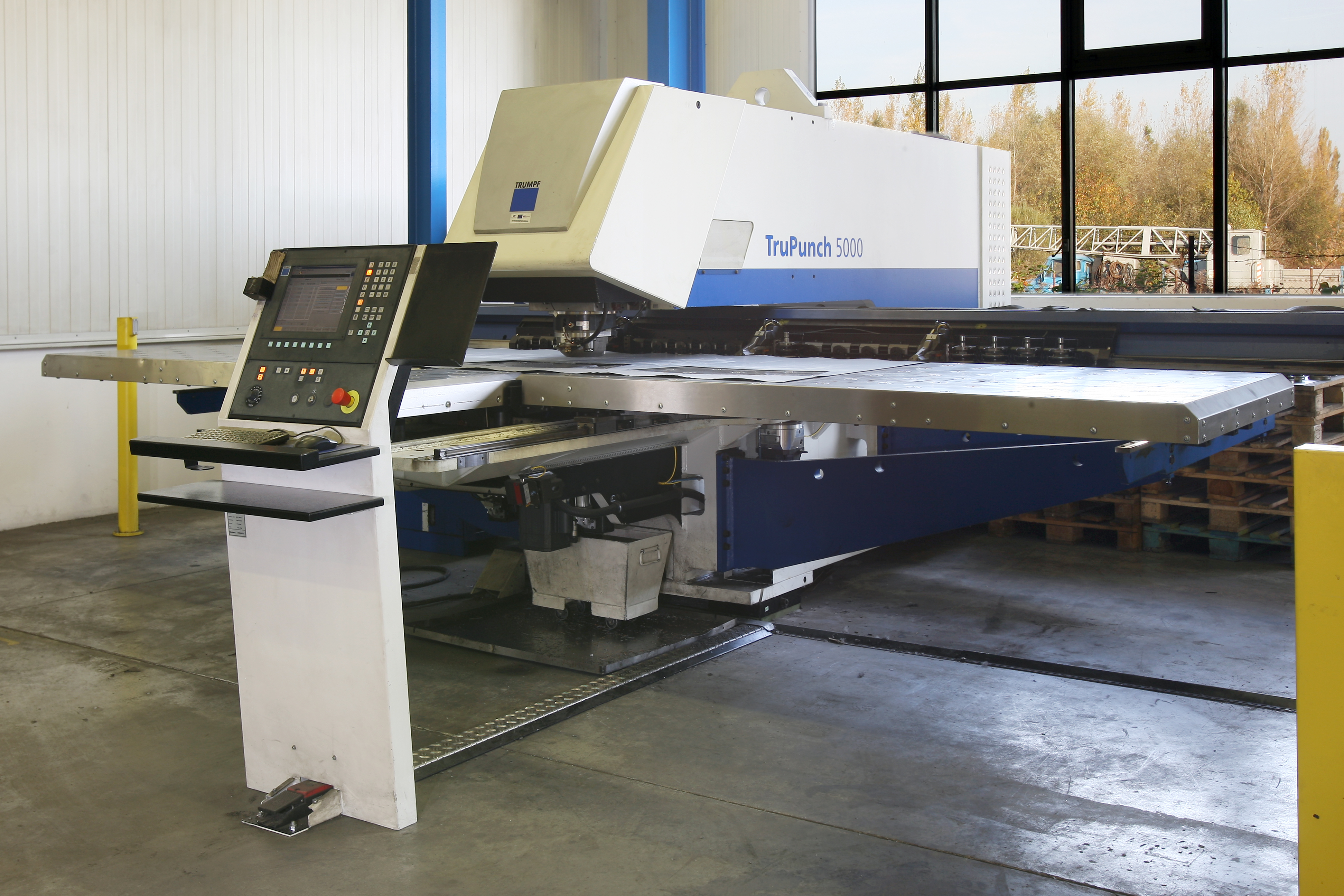 Punching machine TruPunch 5000R