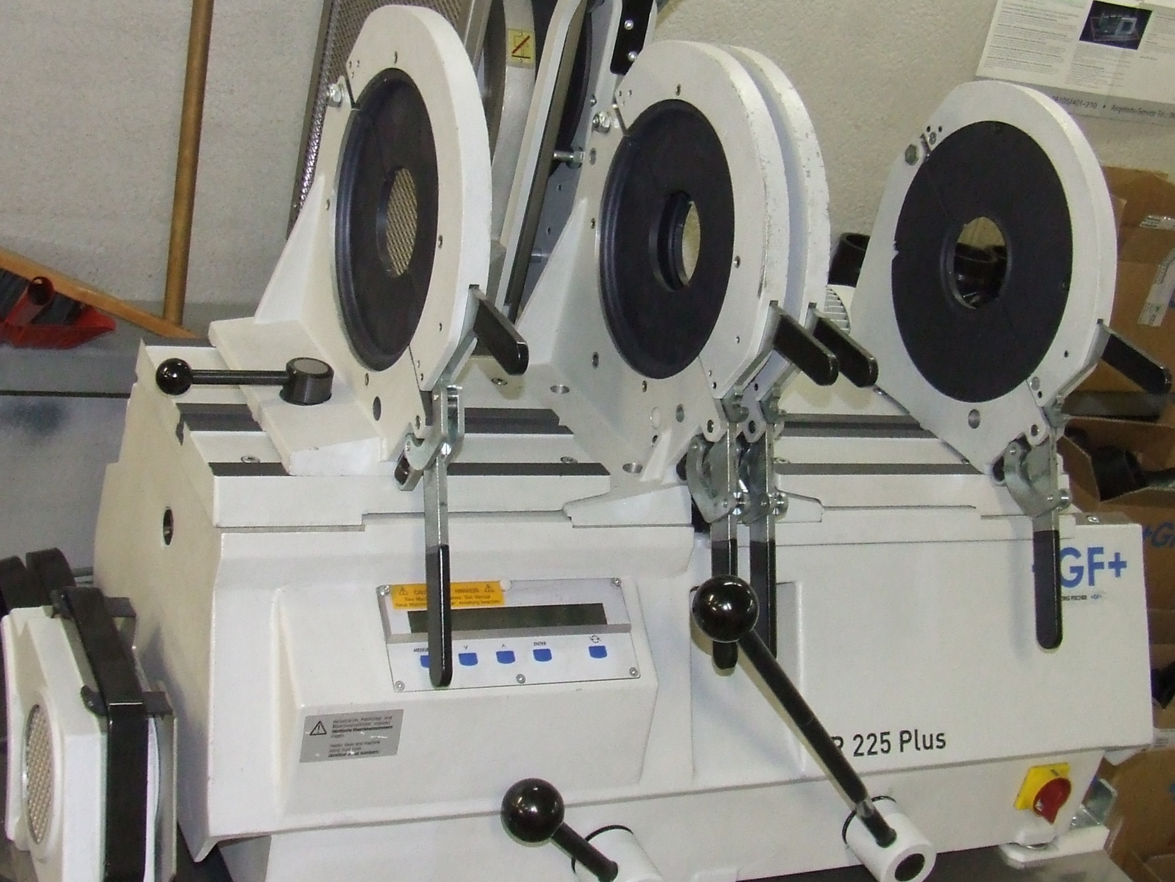 IR Schweißmaschine 63