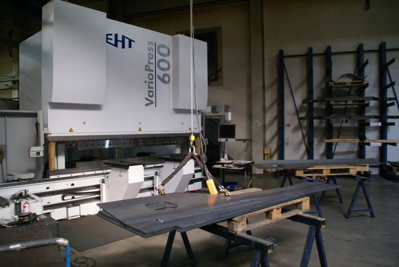 Vario Press 600