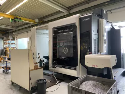 5-Achs CNC-Fräsmachine