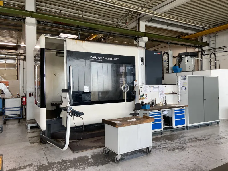 5-Achs CNC-Fräsmaschine