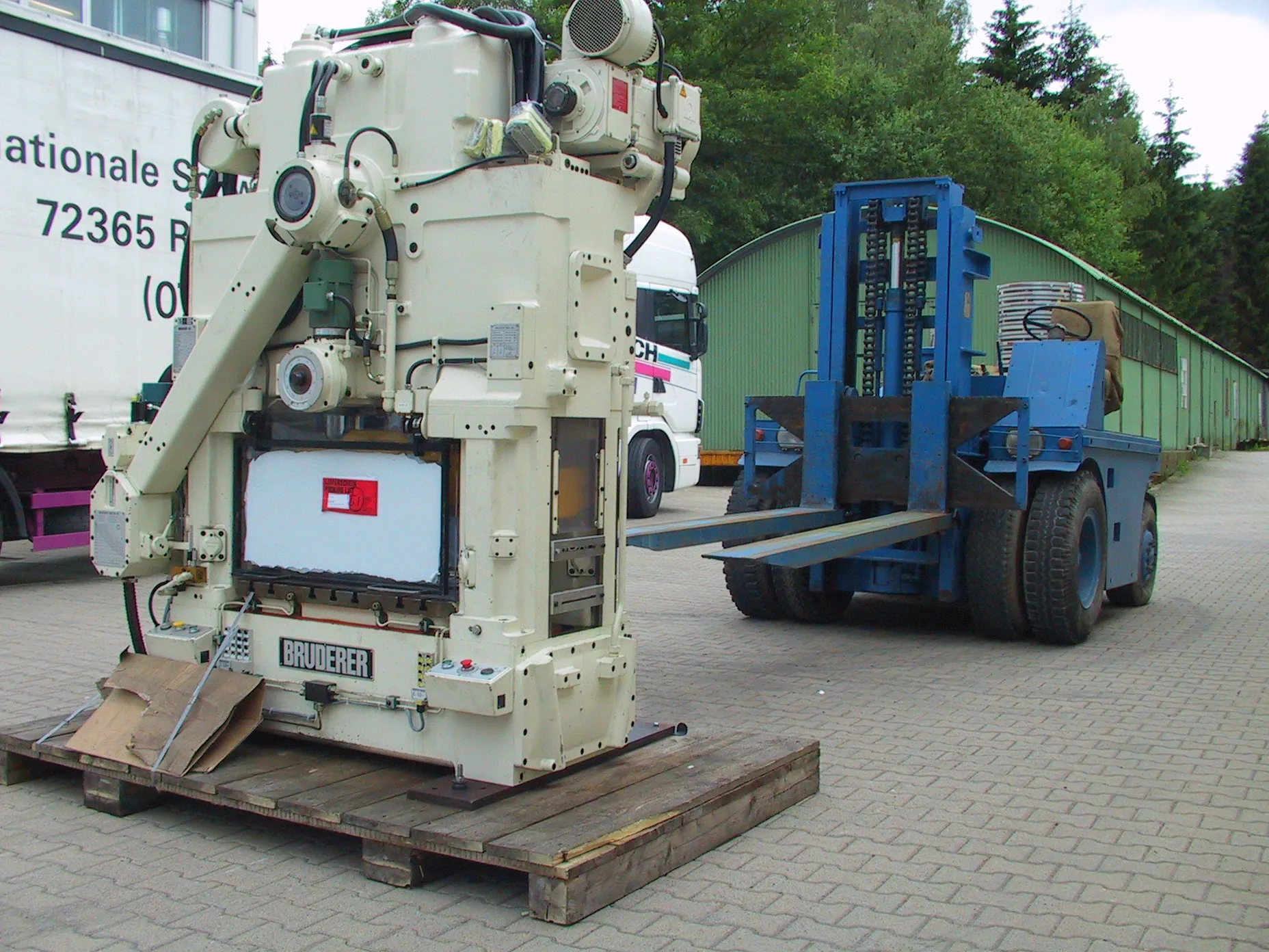 Neue Bruderer