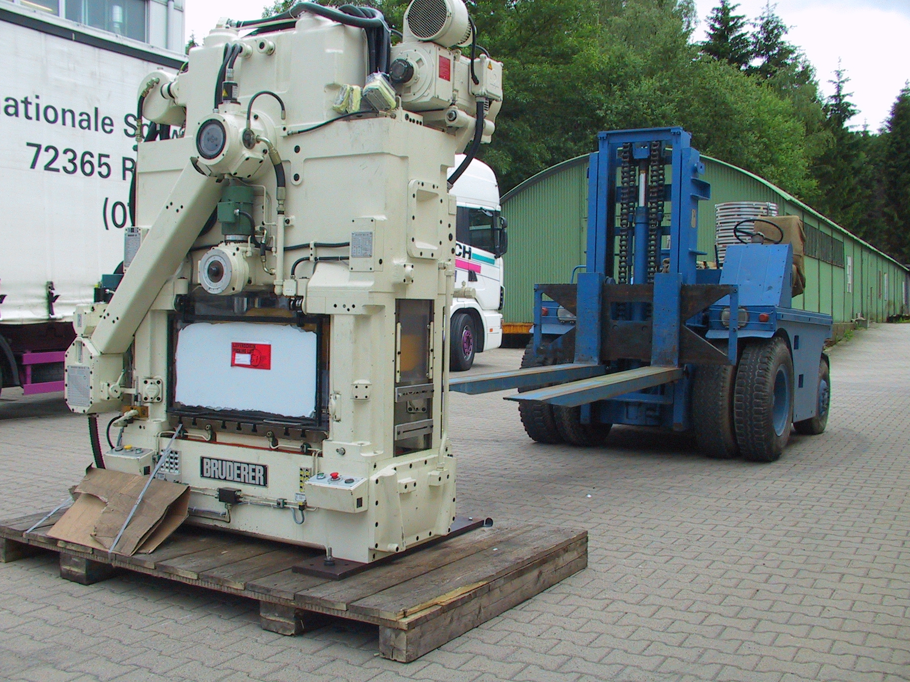 Neue Bruderer