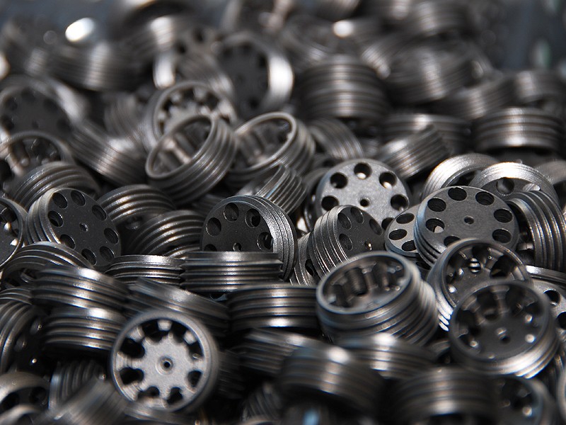 Serienproduktion in Automatenstahl