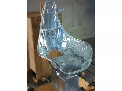 Sitzschale gefräst aus Aluminiumblockmaterial