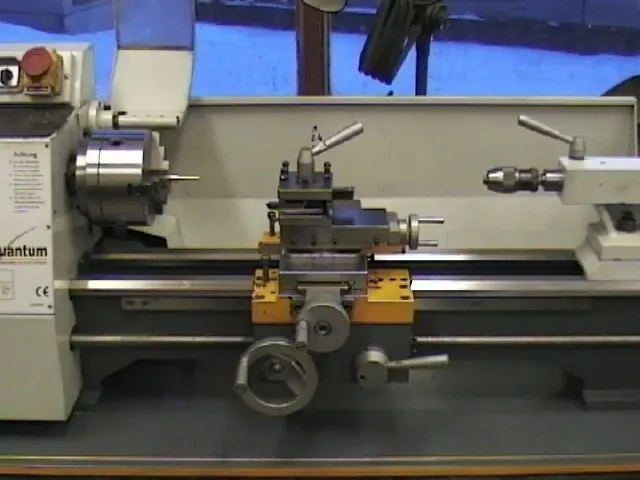 Drehmaschine konventionell
