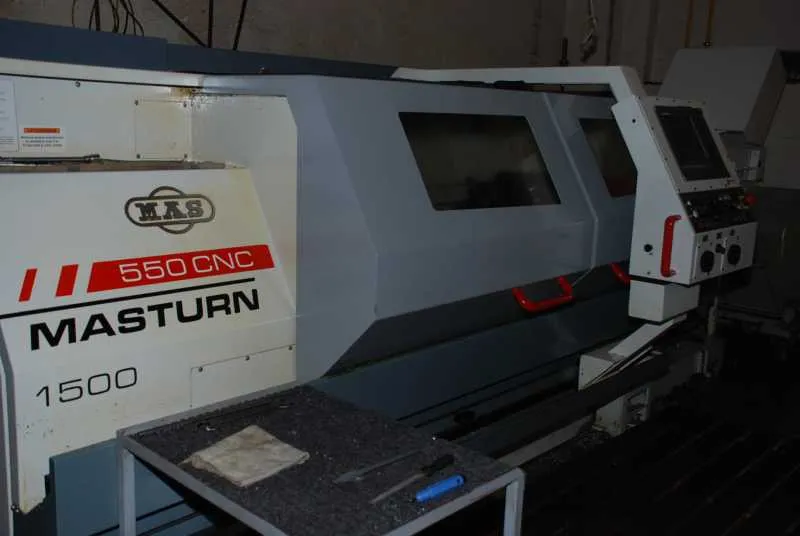 Masturn 550 CNC