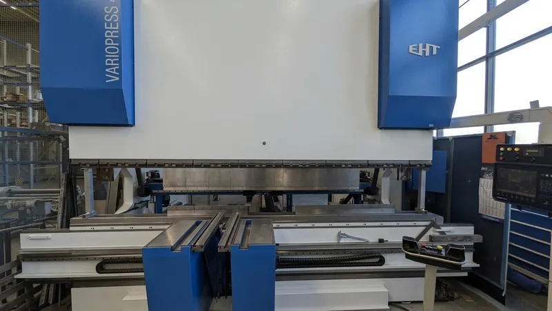 Abkantpresse 400 t