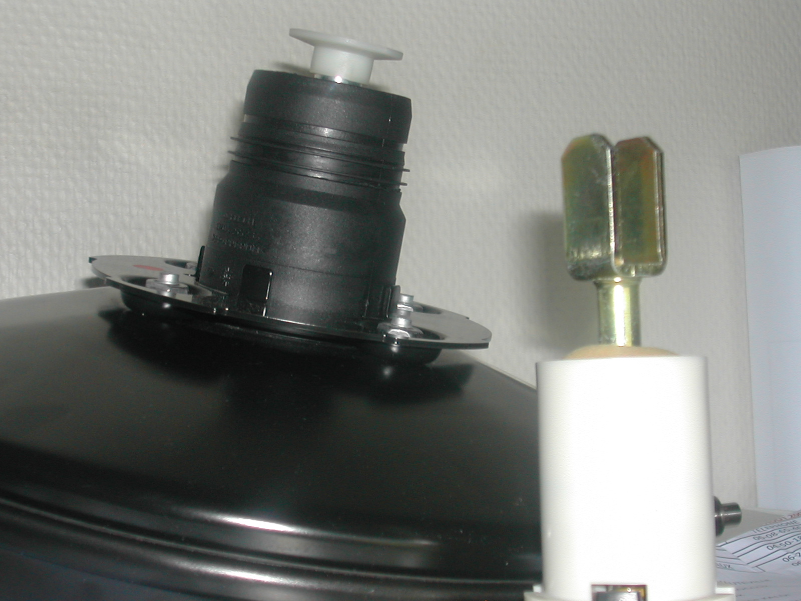 BRAKE SYSTEM
