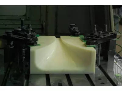 Kuststoffbearbeitung