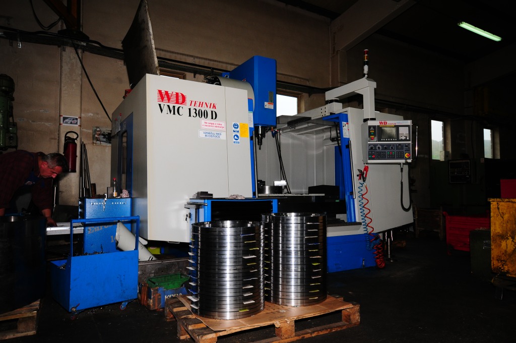 WMC 1300