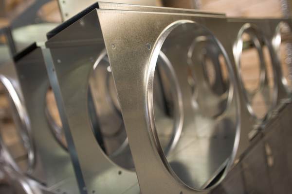 Roller forming machine