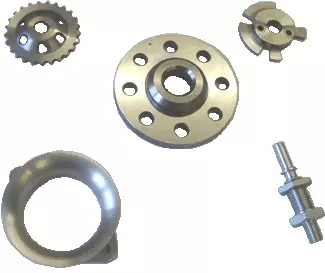 Kettenräder, Mitnehmerscheiben, Trichter, Tankfüllstutzen