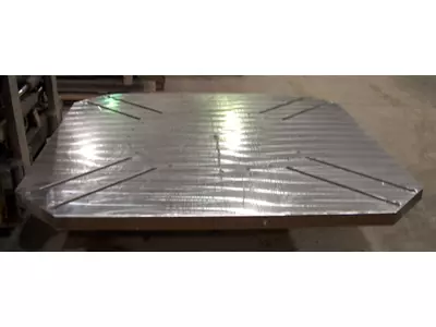 Aufspannplatte für Schweißroboter, 2200 x 2200