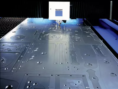 Flachbettlasern und Stanzlasern