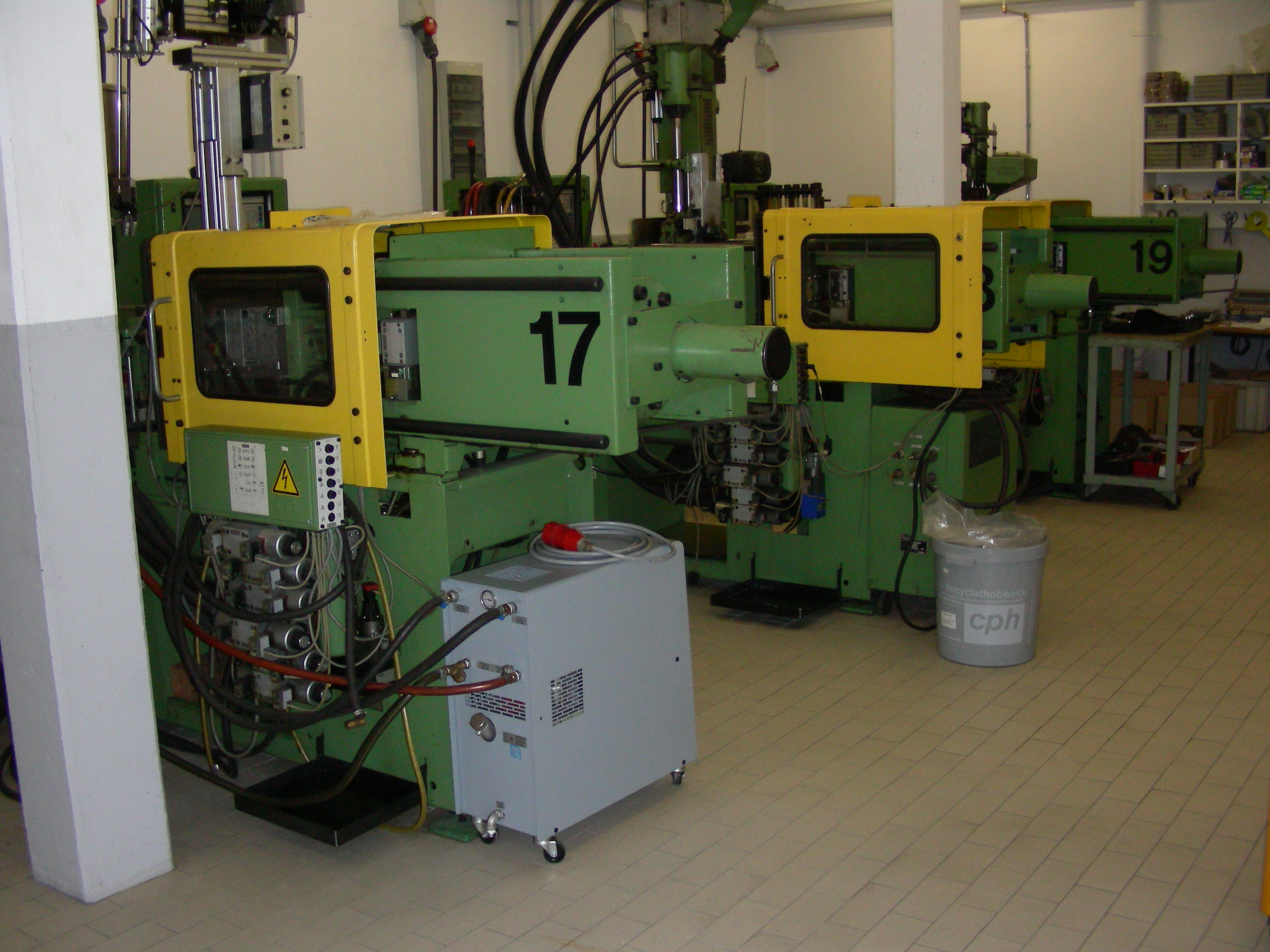 220 350-90 Trennebene