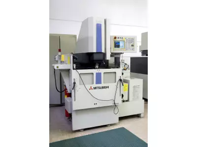 CNC EA-8 Senkerosion