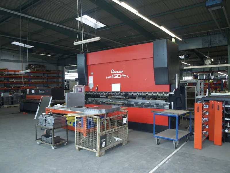 Amada HFP 130-4